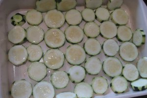 Salata calda de dovlecei