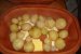 Cartofi noi gratinati cu muschiulet de porc la cuptor in vas roman-2