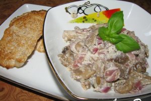 Stroganoff de ciuperci cu tarhon