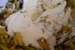 Salata de fasole galbena pastai cu iaurt