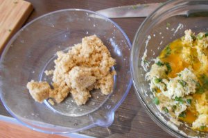 Chiftelute de dovlecei cu quinoa