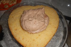 Tort cu ciocolata,mascarpone si banane