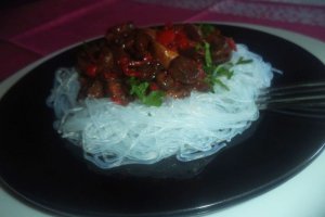 Taietei chinezesti cu ciuperci sotate