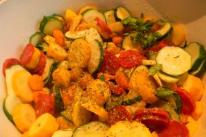Salata cu zucchini si chorizo