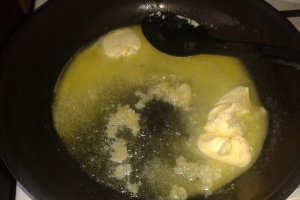 Pui cu cartofi la cuptor