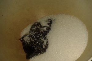 Prajitura cu gem de prune si migdale