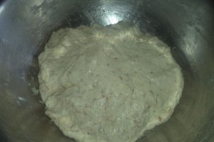 Placinte rumene cu branza la cuptor