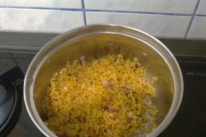 Cuscus cu peste si sos iute-dulceag