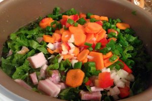 Ciorba de salata la multicooker