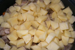 Mâncărică de cartofi cu carne de pui