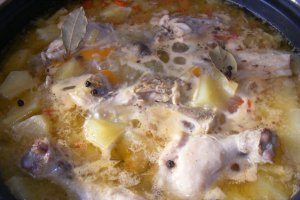 Mâncărică de cartofi cu carne de pui