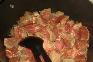 Tocanita cu carne de vita