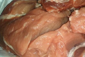 Mancarica de porc cu rosii cherry si ceapa verde