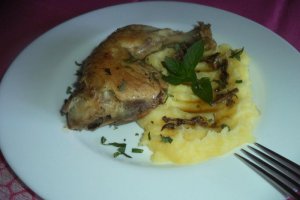 Pui cu menta la tigaie