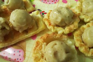 Foietaj cu crema banane si nutella