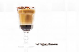 Caffe Latte cu Caramel si Fructul Pasiunii