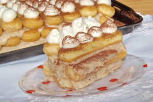 Prajitura cu piscoturi si piure de castane