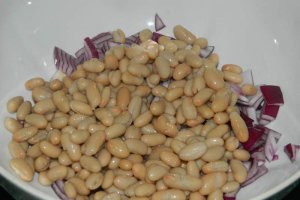 Salata de fasole boabe cu maioneza