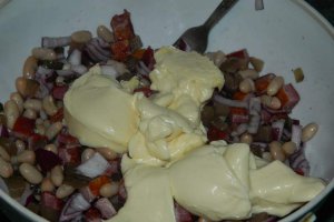 Salata de fasole boabe cu maioneza