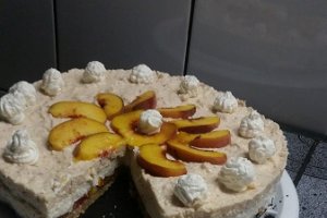 Cheesecake cu Piersici