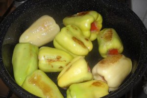 Ardei umpluti cu carne