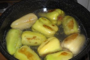 Ardei umpluti cu carne