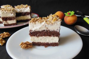Prajitura cu crema de vanilie si frisca