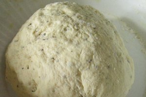 Paine condimentata