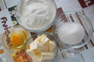 Tarta cu lamaie