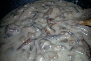 Ciulama de ciuperci