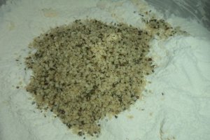 Saratele cu branza, seminte de canepa si de floarea soarelui