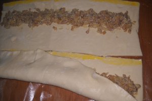 Pateuri cu ciuperci