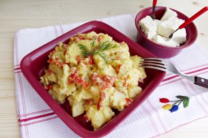 Salata de cartofi cu ardei copti
