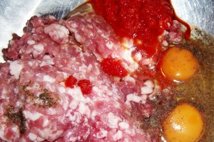 Rulada aperitiv cu carne