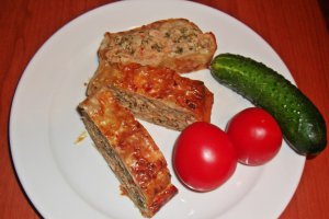 Rulada aperitiv cu carne