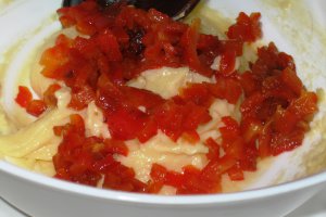 Salata de vinete cu ardei copti si ciuperci