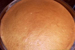 Tarta cu capsuni