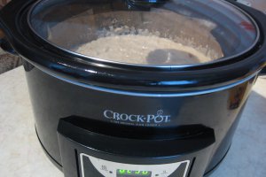Prajitura cu aluat de bezea si mere la slow cooker Crock-Pot 4,7 L