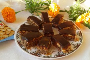 Prajitura Snickers