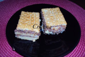 Tort de biscuiti