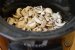 Porc cu smantana si ciuperci la slow cooker Crock-Pot 4,7 L-1