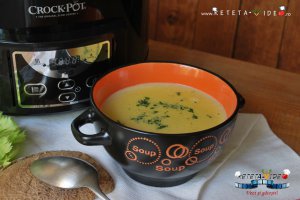 Supa crema de branzeturi si bere la slow cooker Crock-Pot 4,7 L