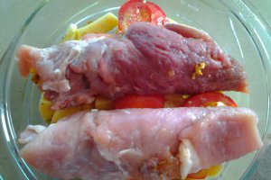Rulada din carne de porc cu omleta