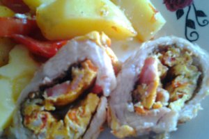 Rulada din carne de porc cu omleta