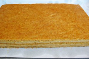 Desert prajitura Deliciu cu caramel