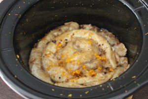 Placinta invartita, cu nuca, ciocolata si sirop de zahar ars la slow cooker Crock-Pot 4,7 L