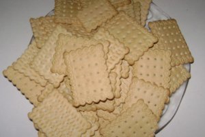 Salam de biscuiţi, reţetă pregatita rulada