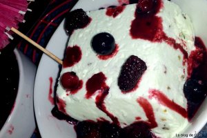 Parfait de înghețată cu menta si fistic