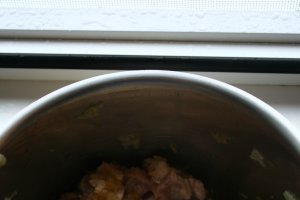 Spaghete cu carne de porc