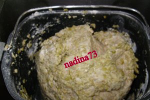 Paine graham cu masline verzi